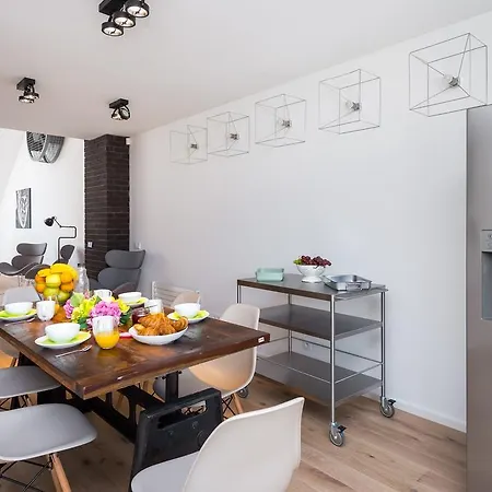 Dlazdena Apartman